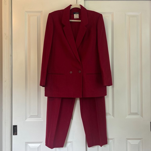 Vintage Panther Women's Red Wool Blend Double Breasted Blazer Pant Suit 15/16 - Picture 1 of 15